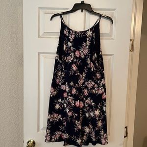 Cute navy floral dress tags on